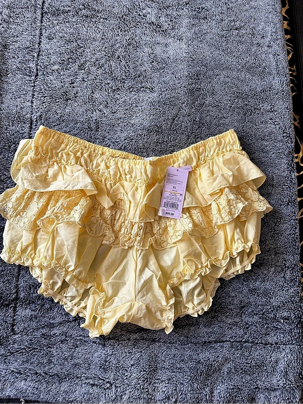 Wild Fable Women's Broderie Lace Bloomers High Waist Yellow